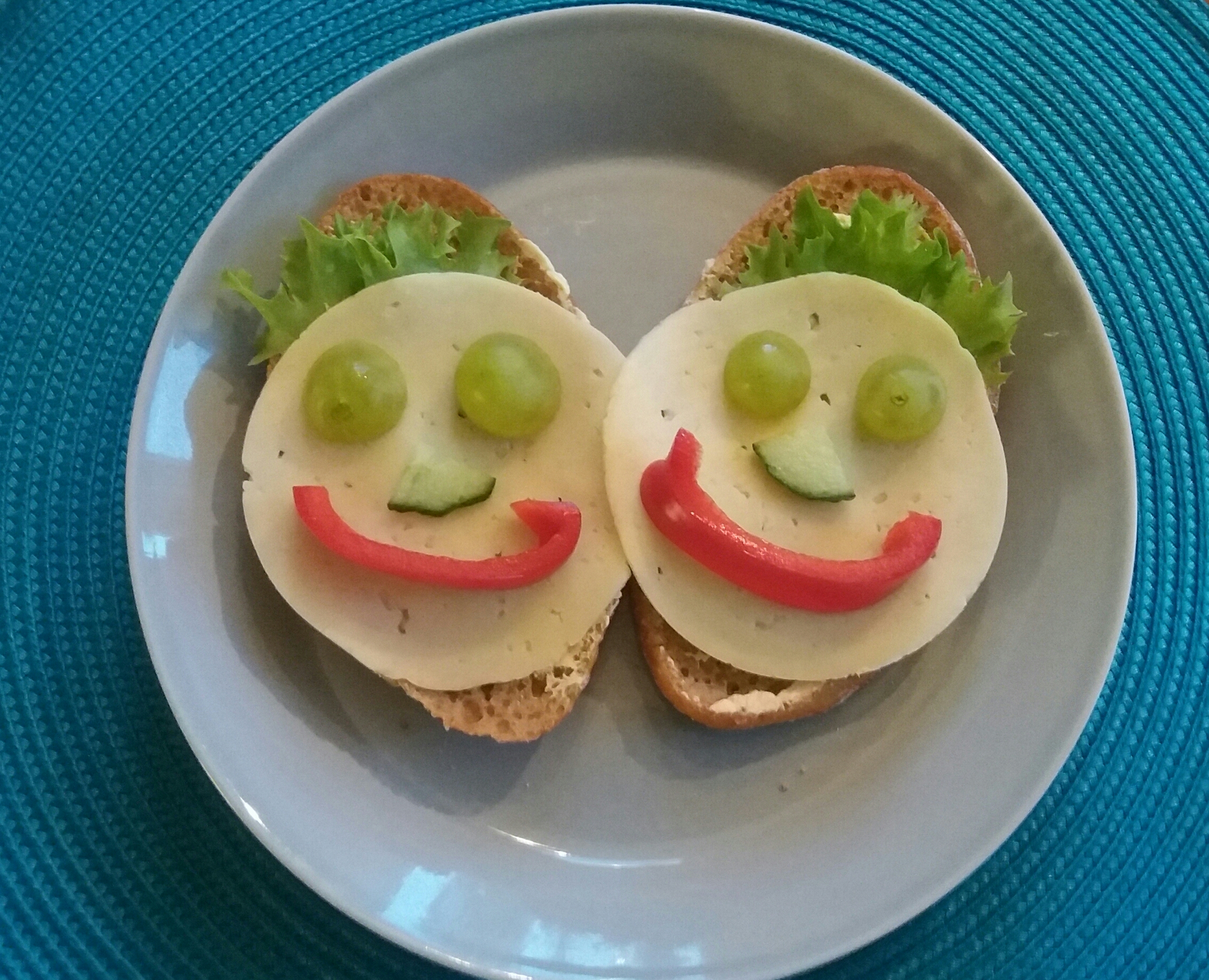 iloiset leivät