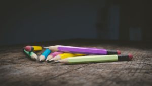 Read more about the article Ekaluokkalaisten yksinäiset aamu- ja iltapäivät