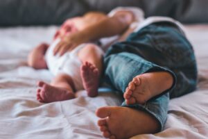 Read more about the article Vauvakuumetta vai menneeseen haikailua? – 5 tapaa selvittää asia!