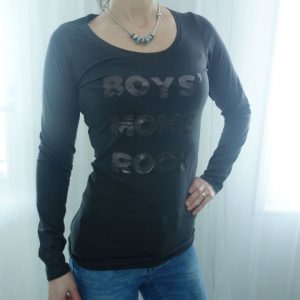 Boys’ moms rock -pitkähihainen paita
