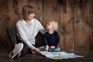 Read more about the article Etävanhempana äiti, enkö rakasta lapsiani?