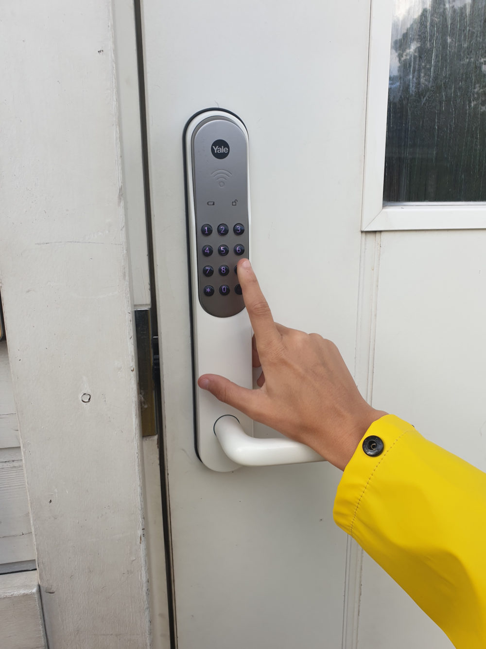 älylukko valvontakamera
