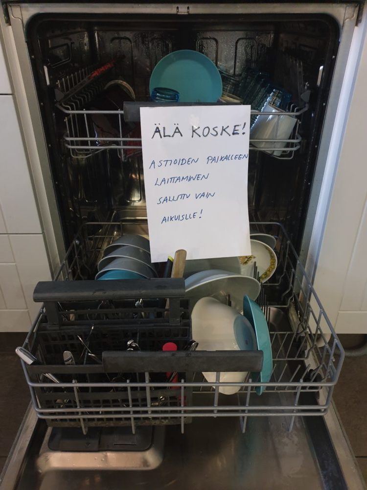 näin saat teinin siivoamaan