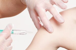 Read more about the article HPV-rokotteeseen ei enää kysytä erillistä lupaa vanhemmilta