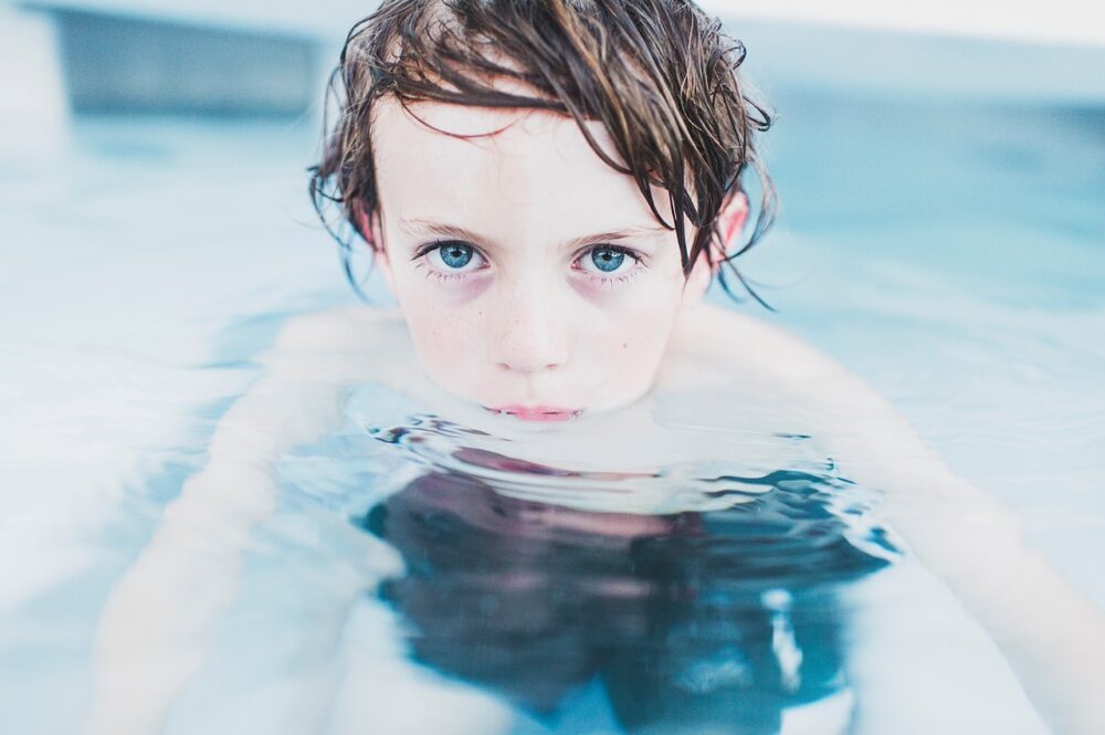 You are currently viewing Joka neljäs kuudesluokkalainen ei osaa uida -uimataito on tärkeä!