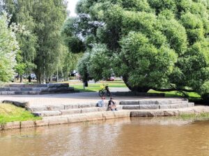 Read more about the article Lasten kanssa Kokkolassa -viikko täynnä riemua