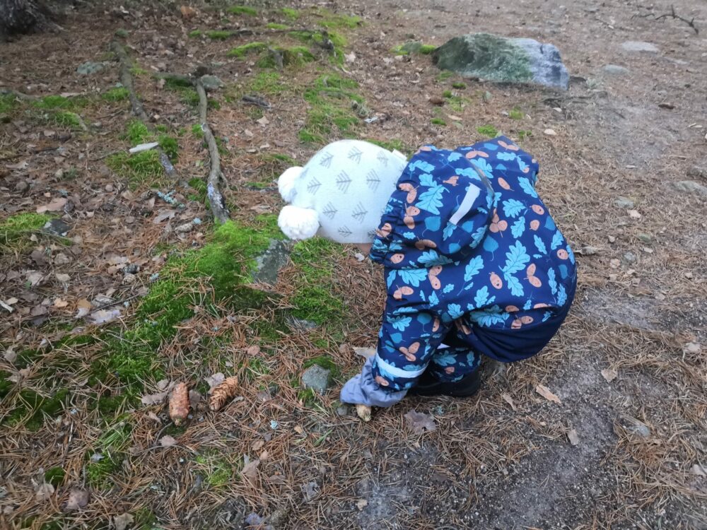 Äidillä on kasvukipuja – uskallanko rakastaa?