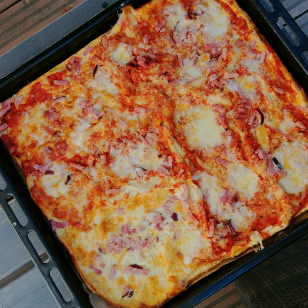 Pizzapannari toimii tilanteessa kuin tilanteessa