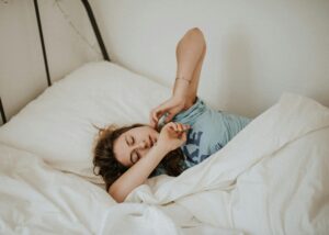 Read more about the article Mitä elimistössä tapahtuu jos ei nuku riittävästi